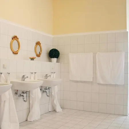 Cozy In With Sauna Nyaraló Groß Markow